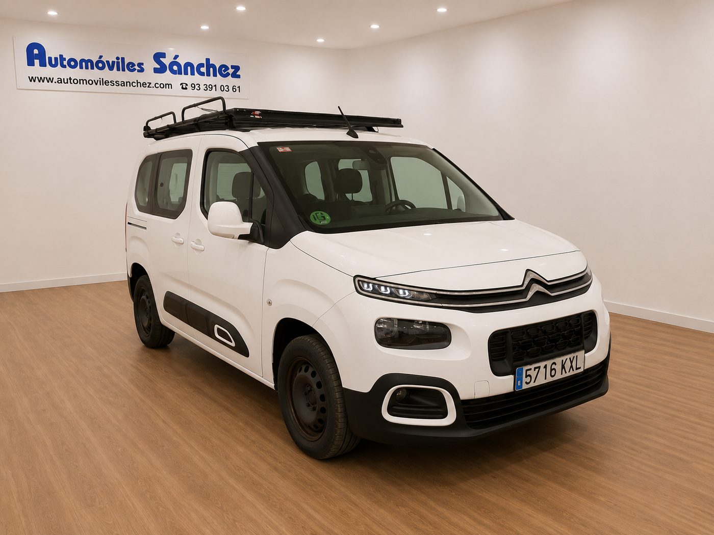 Citroën Berlingo Combi, furgoneta con plazas para pasajeros y carga mixta